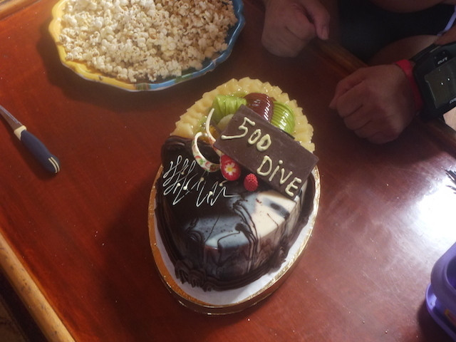 Kuchen mit Zuckerguss 