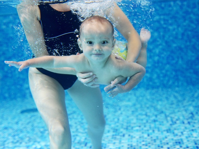 Baby-Unterwasser